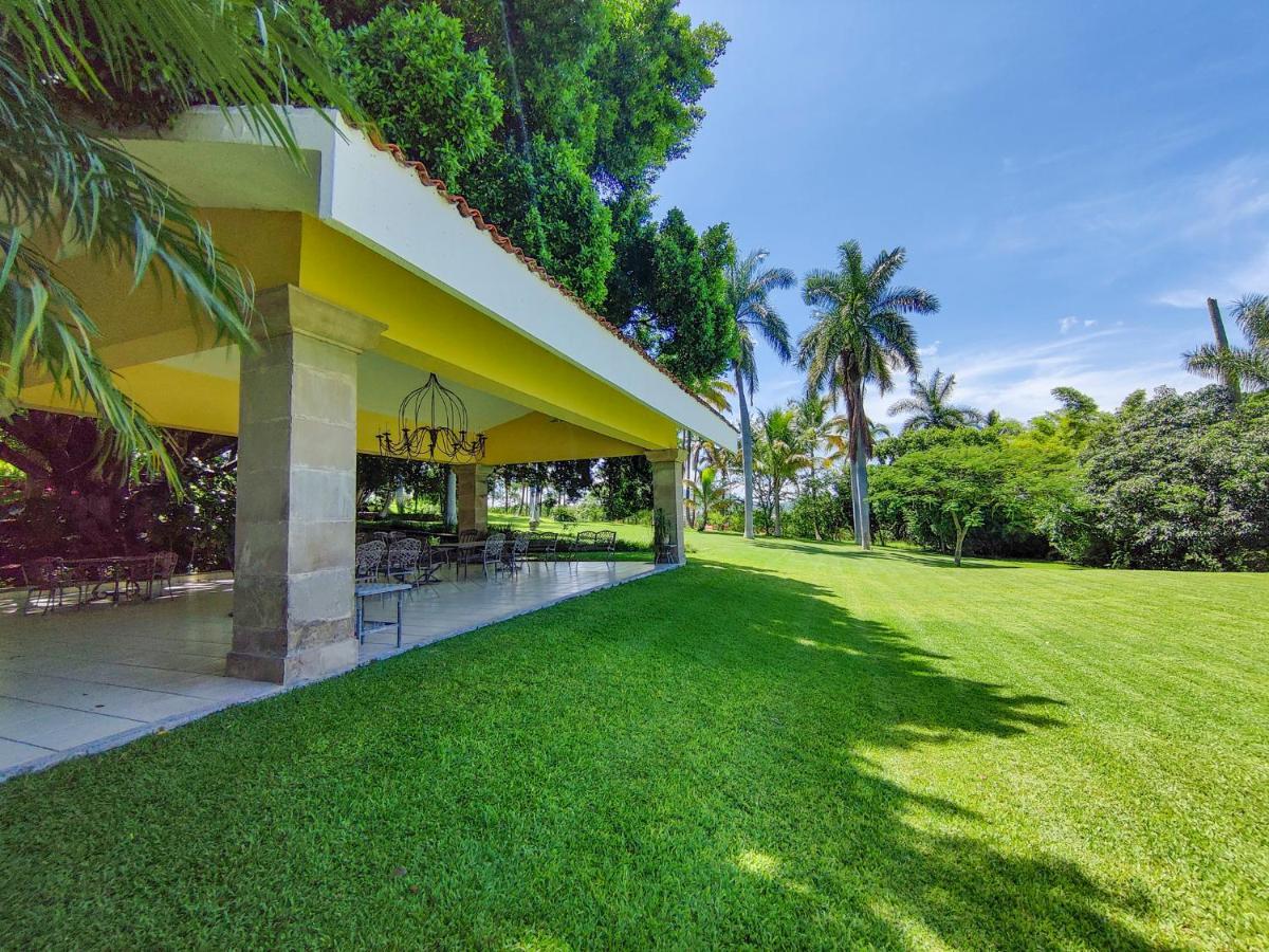 Отель Rancho La Joya Сочитепек Экстерьер фото